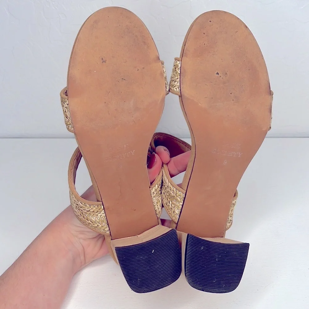Oasis Society Backless Stacked Block Heels Sandals Tan Straw Size 9